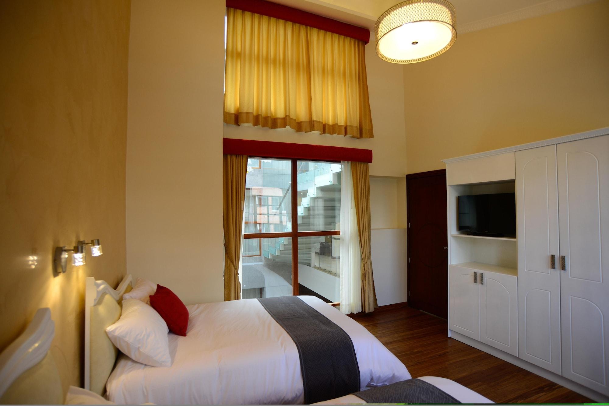 Marquiz Hotel Boutique Quito Bagian luar foto