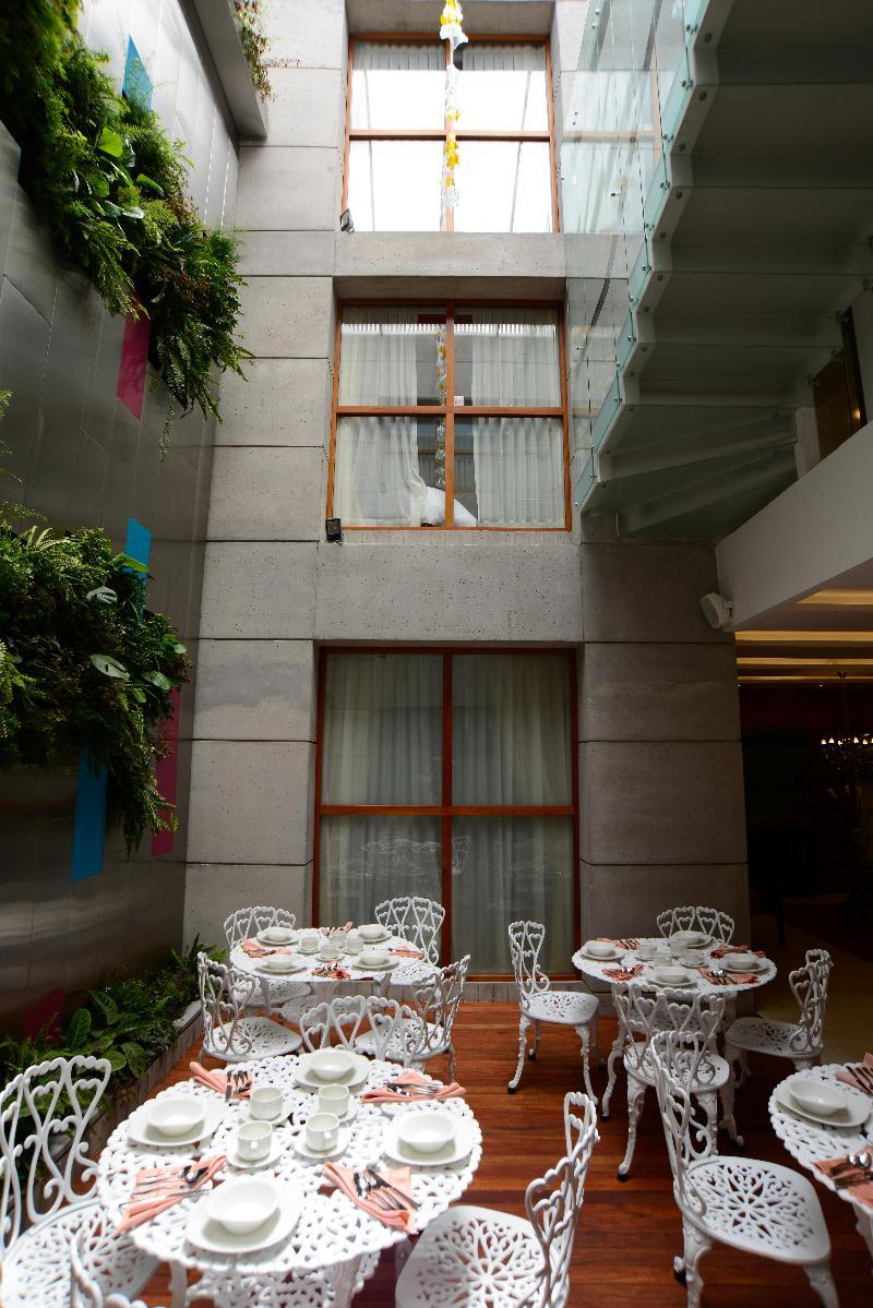 Marquiz Hotel Boutique Quito Bagian luar foto