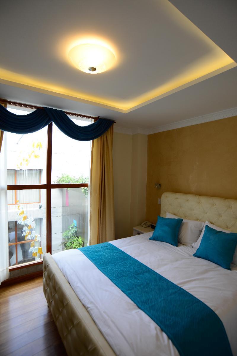 Marquiz Hotel Boutique Quito Bagian luar foto