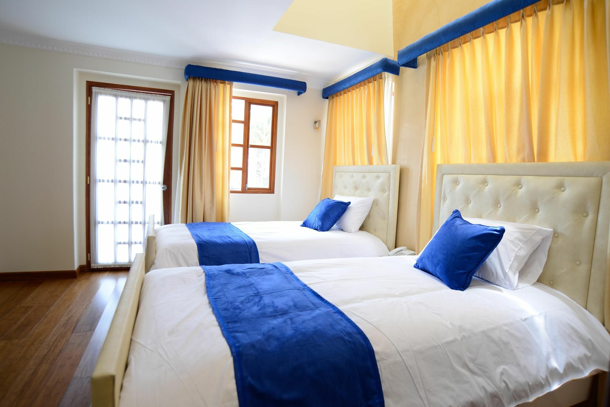 Marquiz Hotel Boutique Quito Bagian luar foto