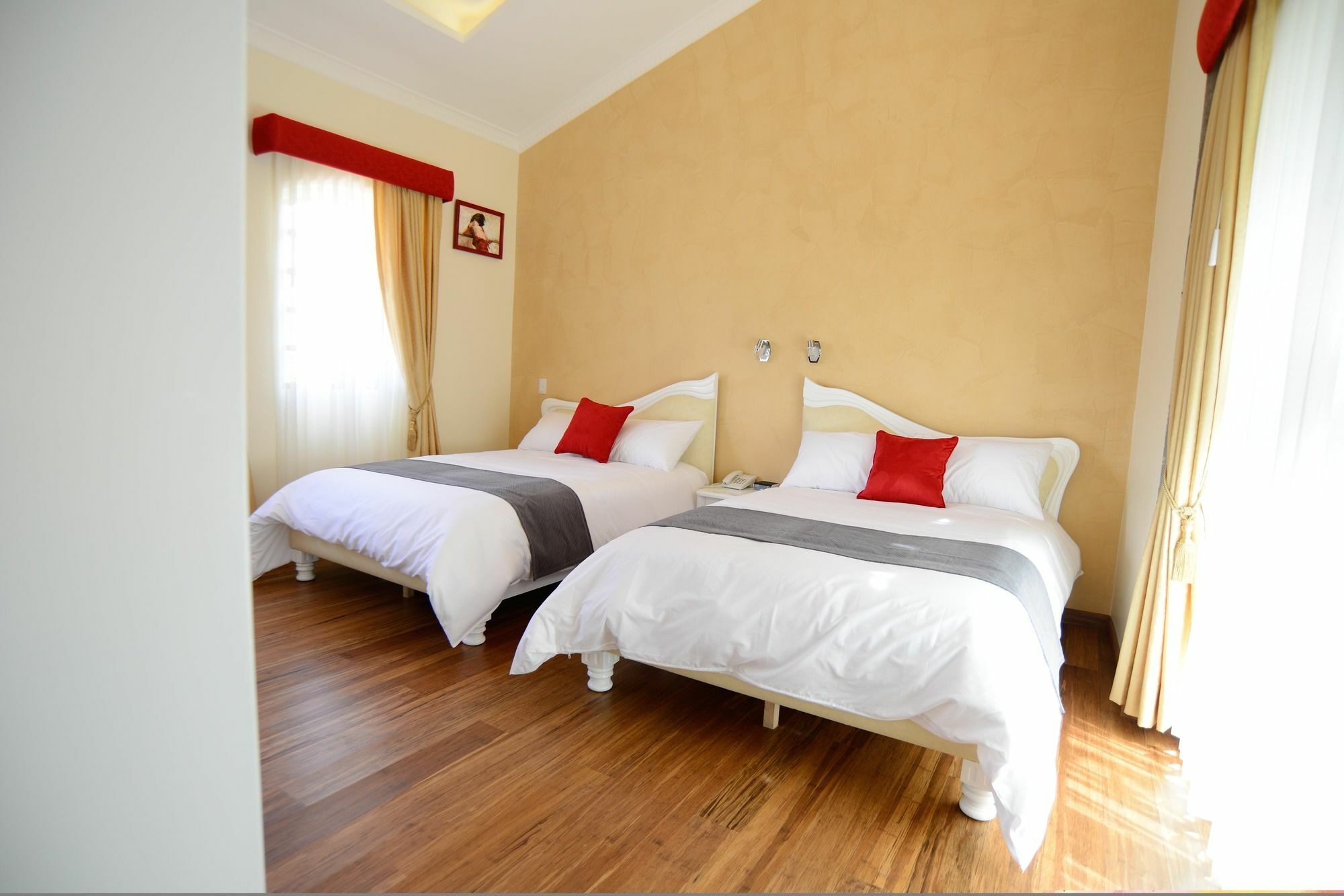 Marquiz Hotel Boutique Quito Bagian luar foto