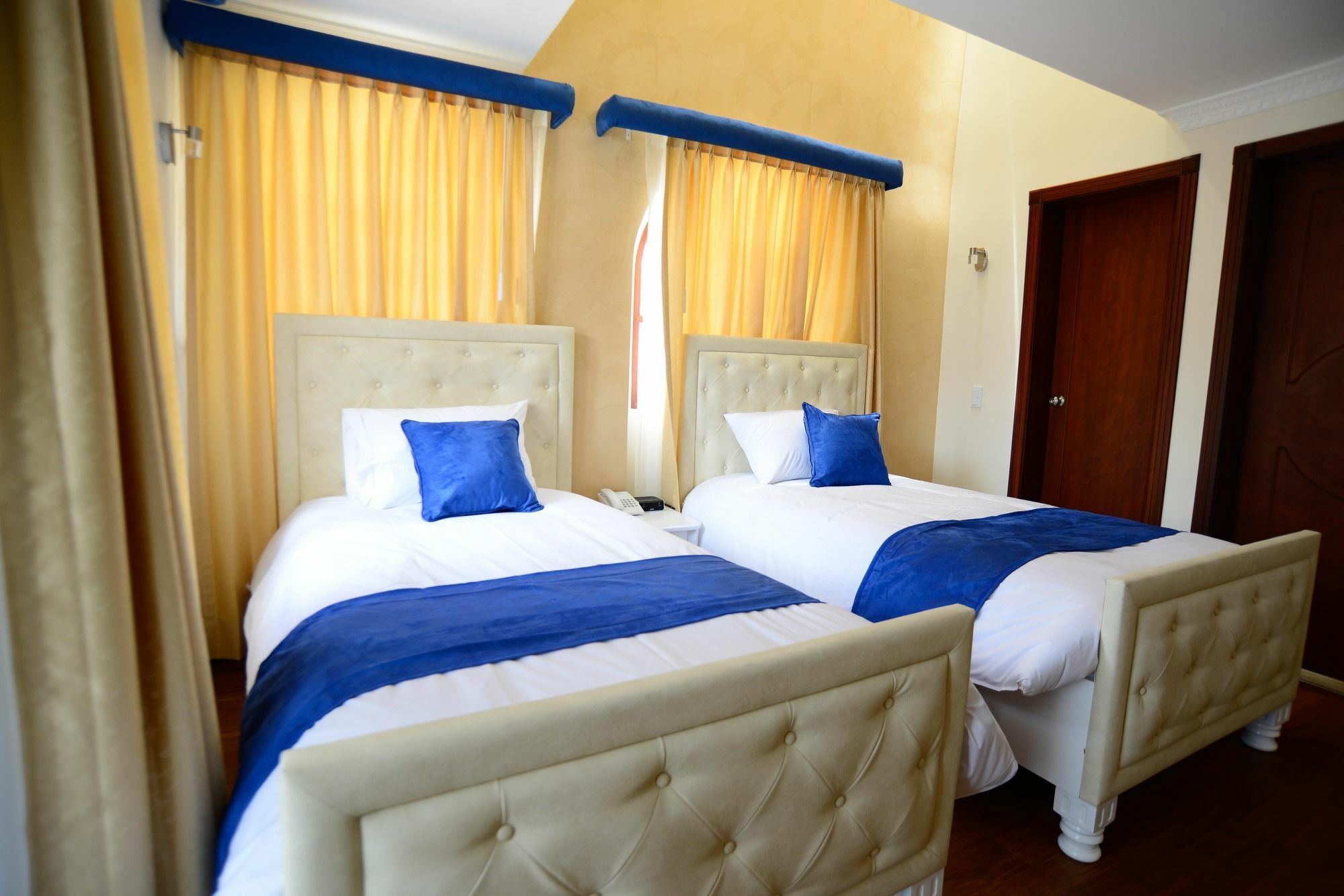 Marquiz Hotel Boutique Quito Bagian luar foto